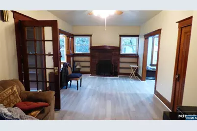 211 Madison Avenue, New Milford, NJ 07646 - Photo 13