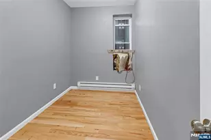 422 18th Ave, Newark, NJ 07108 - Photo 9