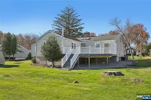 6 Arrow Dr, Livingston, NJ 07039 - Photo 23