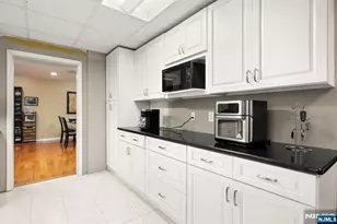 107 Hamilton Trail, Totowa, NJ 07512 - Photo 19