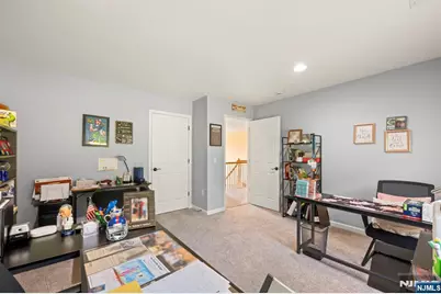 107 Hamilton Trail, Totowa, NJ 07512 - Photo 29