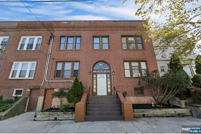 452 Avenue 104 #104, Bayonne, NJ 07002 - Photo 25