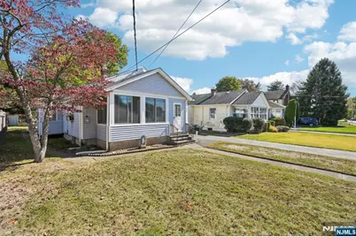 233 Romain Avenue, Pompton Lakes, NJ 07442 - Photo 5