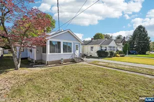 233 Romain Ave, Pompton Lakes, NJ 07442 - Photo 5