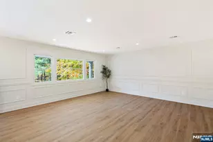 326 Runnymede Rd, Essex Fells, NJ 07021 - Photo 3