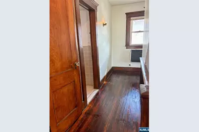 28 Arlington Avenue, Paterson, NJ 07502 - Photo 21