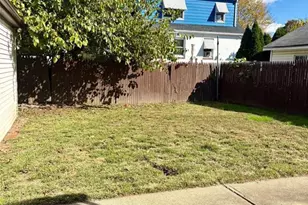 28 Arlington Ave, Paterson, NJ 07502 - Photo 5