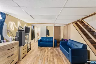 410 E 26th St, Paterson, NJ 07514 - Photo 21