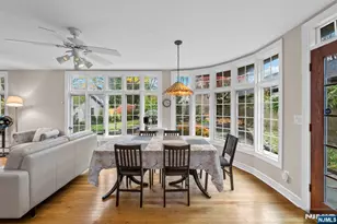 135 Hillcrest Ave, Leonia, NJ 07605 - Photo 13