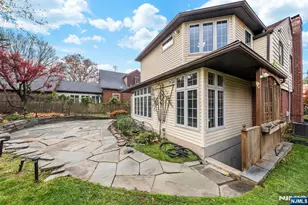 135 Hillcrest Ave, Leonia, NJ 07605 - Photo 49