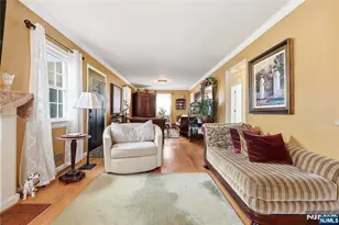 595 Pine Ave, Saddle Brook Township, NJ 07663 - Photo 7
