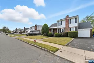 595 Pine Ave, Saddle Brook Township, NJ 07663 - Photo 29