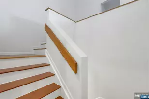 726 Mainsail Ln 726, Secaucus, NJ 07094 - Photo 23