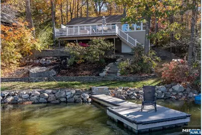 2014 W Lakeside Drive, Vernon, NJ 07422 - Photo 35