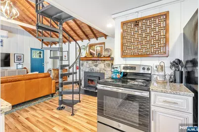 2014 W Lakeside Drive, Vernon, NJ 07422 - Photo 11