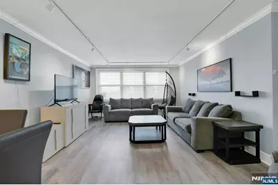 2000 Linwood Avenue 4P #4P, Fort Lee, NJ 07024 - Photo 5