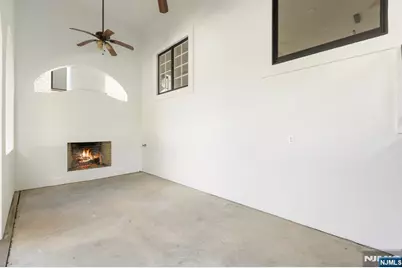 801 W End Avenue, Cliffside Park, NJ 07010 - Photo 31