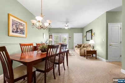 520 Victor Street 29 #29, Saddle Brook Township, NJ 07663 - Photo 9