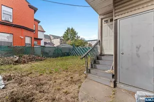 724 27th St, Paterson, NJ 07504 - Photo 5