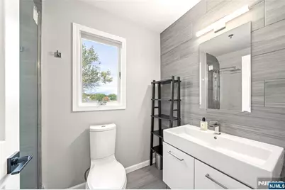 1333 15th Street, Fort Lee, NJ 07024 - Photo 23