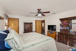 4 Crescent Rd, Wallington, NJ 07057 - Photo 21