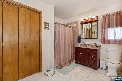 4 Crescent Road, Wallington, NJ 07057 - Photo 27