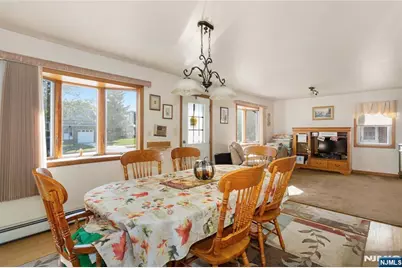 4 Crescent Road, Wallington, NJ 07057 - Photo 9