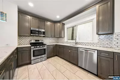 450 Fort Lee Road, Leonia, NJ 07605 - Photo 5