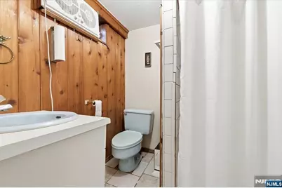 228 Zabriskie Place, River Edge, NJ 07661 - Photo 35