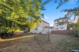 539 Hillside St, Ridgefield, NJ 07657 - Photo 33