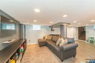 179 Lower Notch Rd, Little Falls Township, NJ 07424 - Photo 11