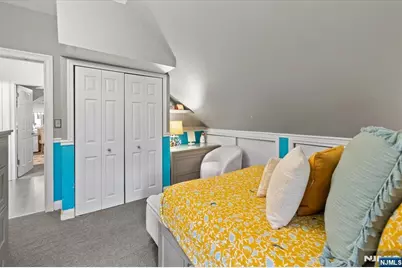 338 S Van Dien Avenue, Ridgewood, NJ 07450 - Photo 17