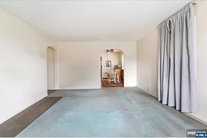 116 Howard Avenue, Passaic, NJ 07055 - Photo 19