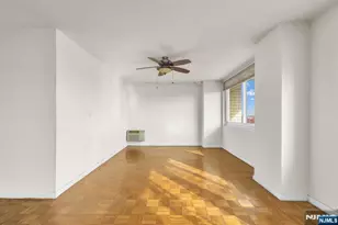 160 Overlook Ave 7A, Hackensack, NJ 07601 - Photo 29