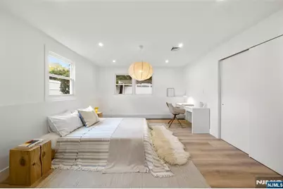 812 Ridgewood Avenue, Oradell, NJ 07649 - Photo 23