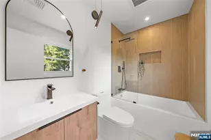 812 Ridgewood Ave, Oradell, NJ 07649 - Photo 15