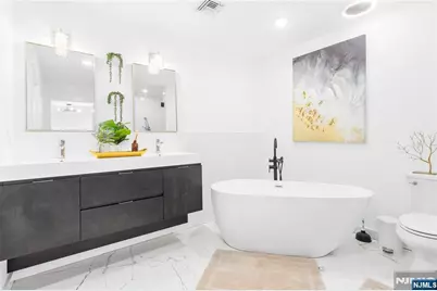 470 Myrtle Avenue, Englewood, NJ 07631 - Photo 19