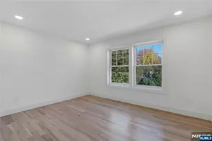 264 Merrison St, Teaneck Township, NJ 07666 - Photo 33