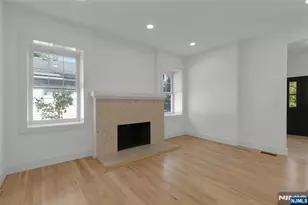 264 Merrison St, Teaneck Township, NJ 07666 - Photo 9