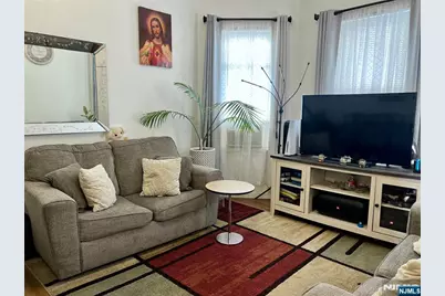 384 Morrissee Avenue, Haledon, NJ 07508 - Photo 5