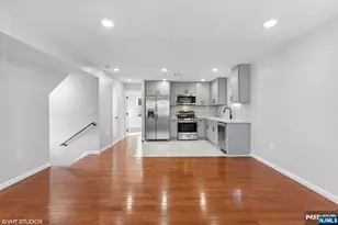 64 Columbia Ave, Newark, NJ 07106 - Photo 9