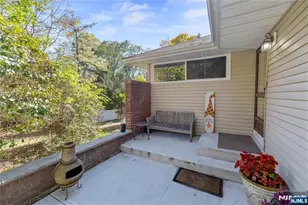 140 Oak Trail Rd, Hillsdale, NJ 07642 - Photo 3