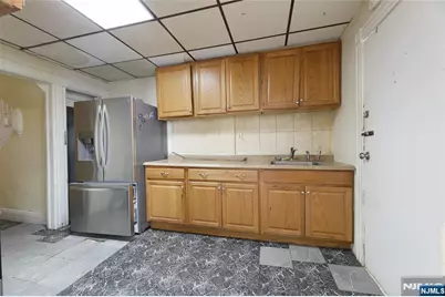 385 Broadway, Passaic, NJ 07055 - Photo 13