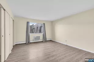 164 Diamond Bridge 18, Hawthorne, NJ 07506 - Photo 9