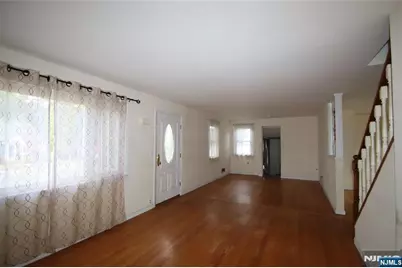 28-12 Sherman Place, Fair Lawn, NJ 07410 - Photo 3