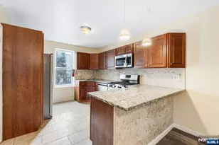 14 Van Wagenen St, Newark, NJ 07104 - Photo 5