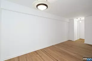 3051 Edwin 1B, Fort Lee, NJ 07024 - Photo 13