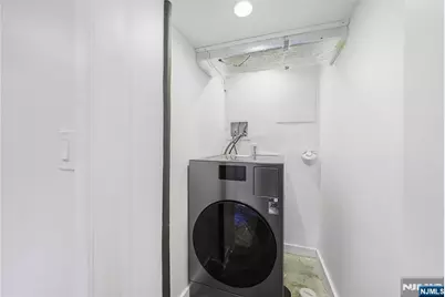 170 Clinton Place, Newark, NJ 07112 - Photo 17