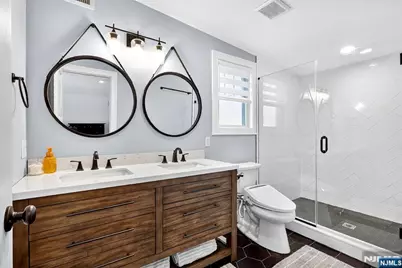 32 Wingra Avenue, Rutherford, NJ 07070 - Photo 15