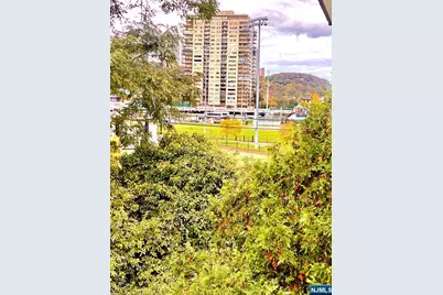 1111 River Road H21 #H21, Edgewater, NJ 07020 - Photo 3